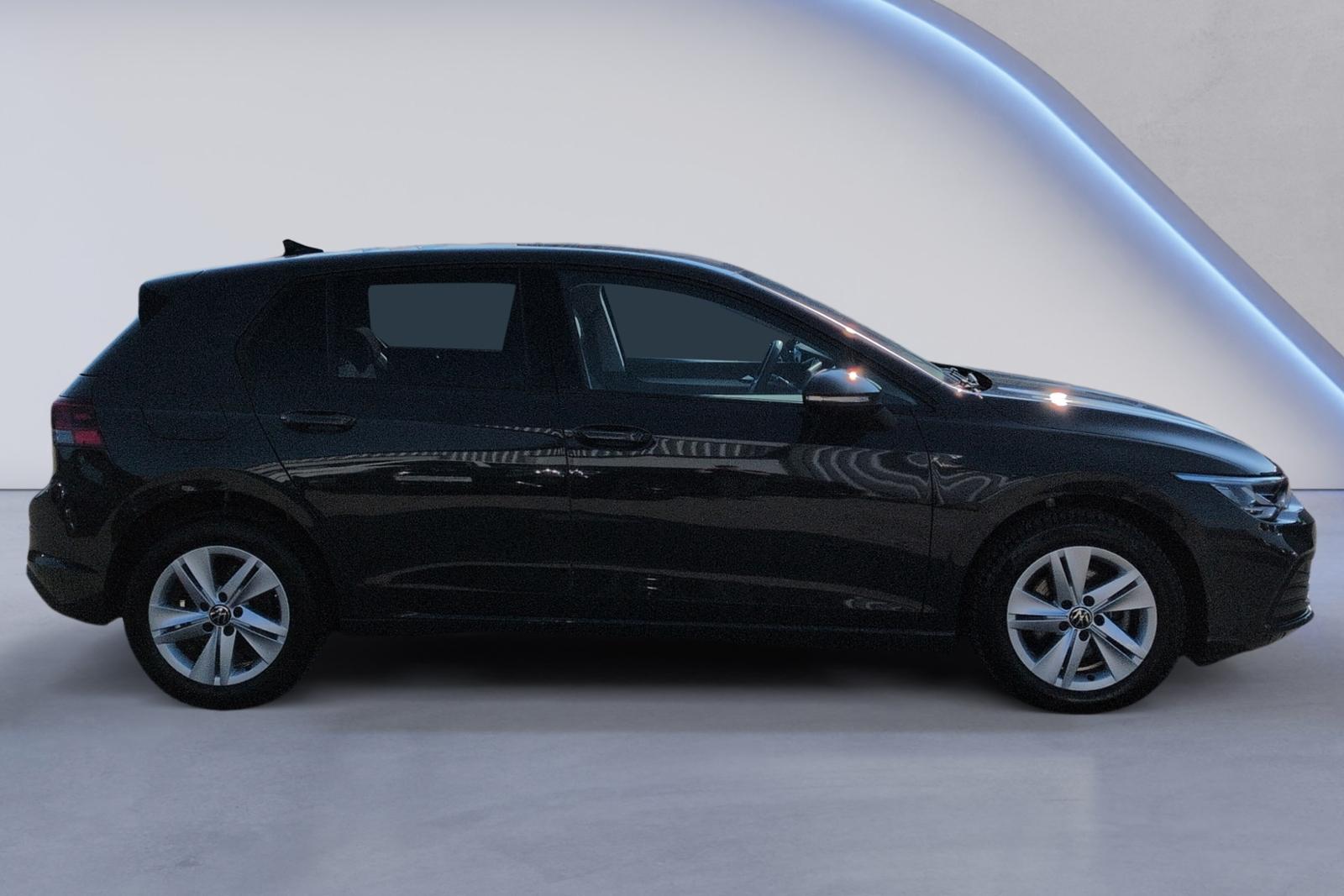 Volkswagen Golf VIII 1.0 eTSI DSG Life LED+ACC+APP+NAVI, миниатюра 6