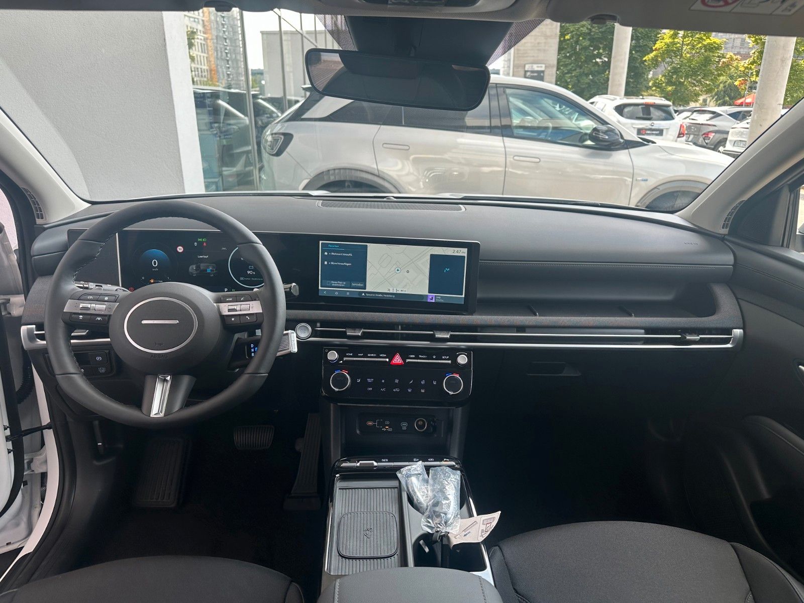 Fahrzeugabbildung Hyundai Tucson Trend Hybrid 1.6l 215PS Navi/Krell!