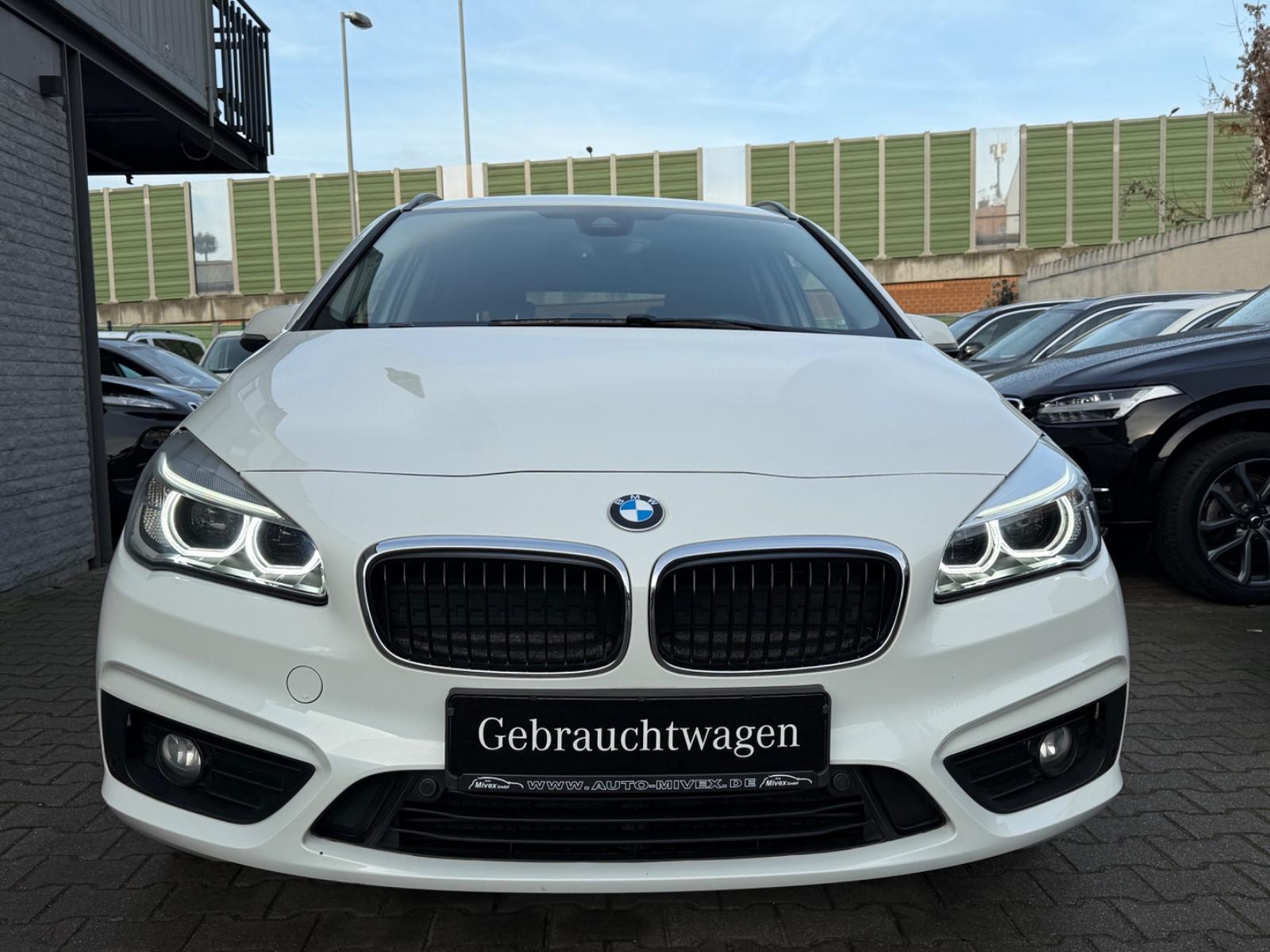 BMW 218i Active Tourer Advantage Aut.LED NAVI