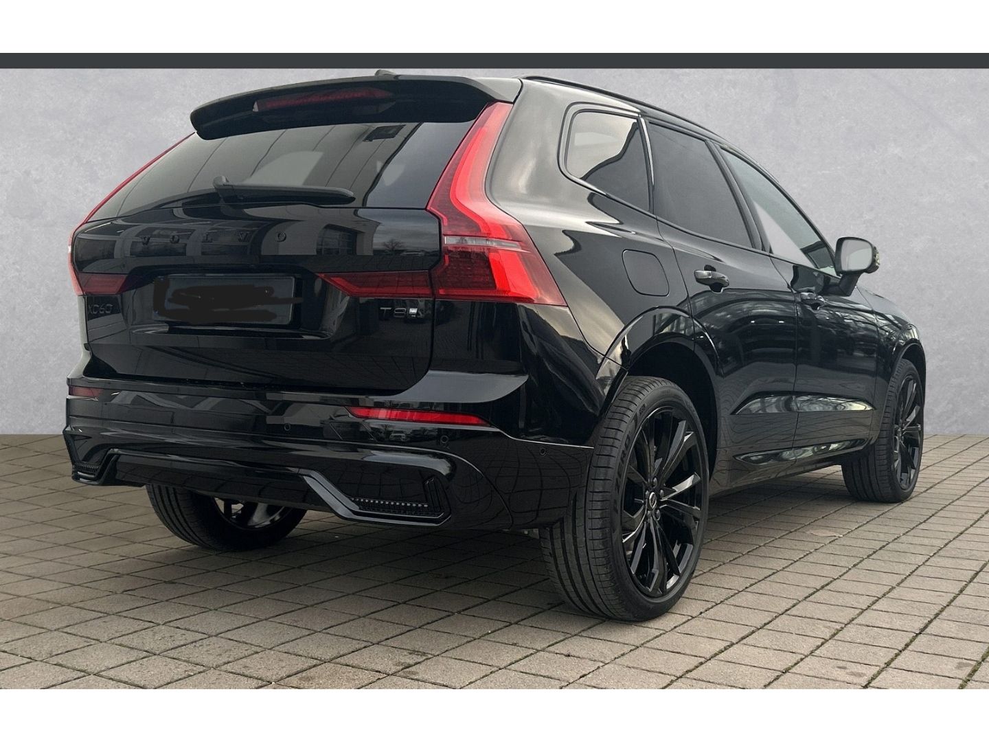 Volvo XC60 Plus Black Edition  T8  AWD Plug-In Hybrid  imagem 2