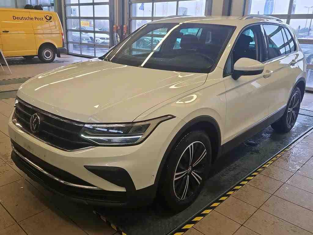 Volkswagen Tiguan 1.5 TSI DSG Active ACC/Kamera/Navi
