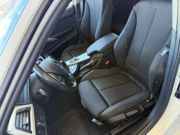 BMW 320 - 7