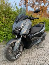 Yamaha Xmax 300 Tech Max - Yamaha Motorräder in Berlin