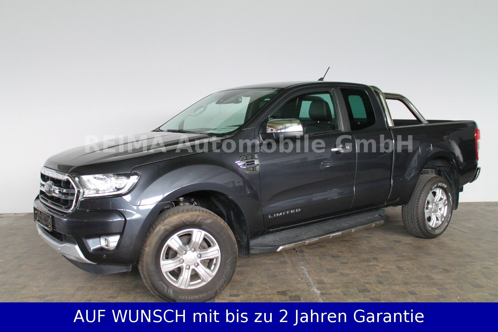 Fahrzeugabbildung Ford Ranger Limited Extrakabine 4x4, Trittbretter