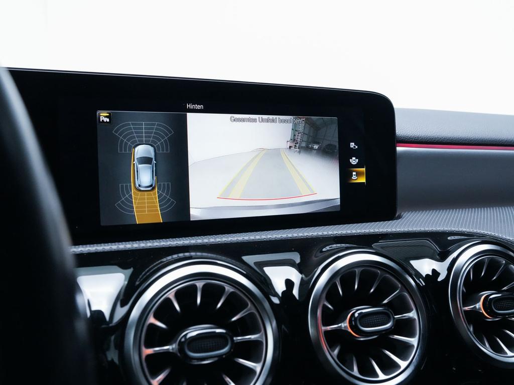 Mercedes-Benz A 45 AMG