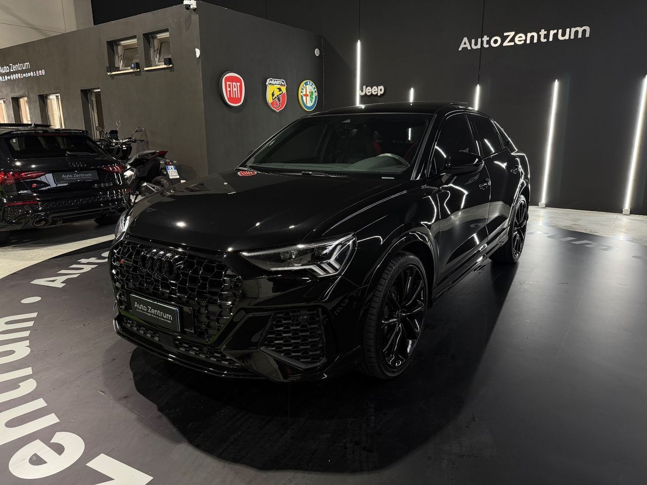 Audi Q3 RS quattro S tronic