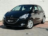 Peugeot 208 Active Automatik, Einparkh., S-Heizung,Tempo - Peugeot 208 in Mainz