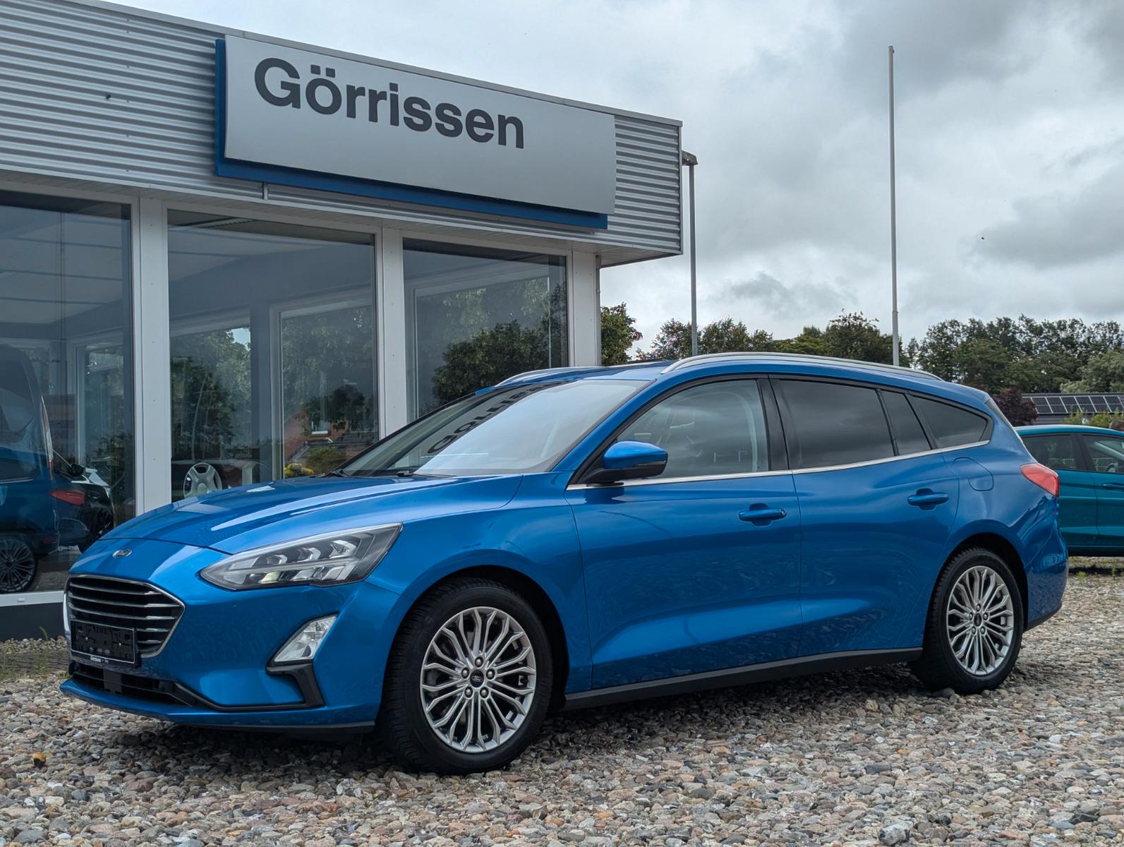 Ford Focus Turnier Titanium Navi LED Winter-Paket