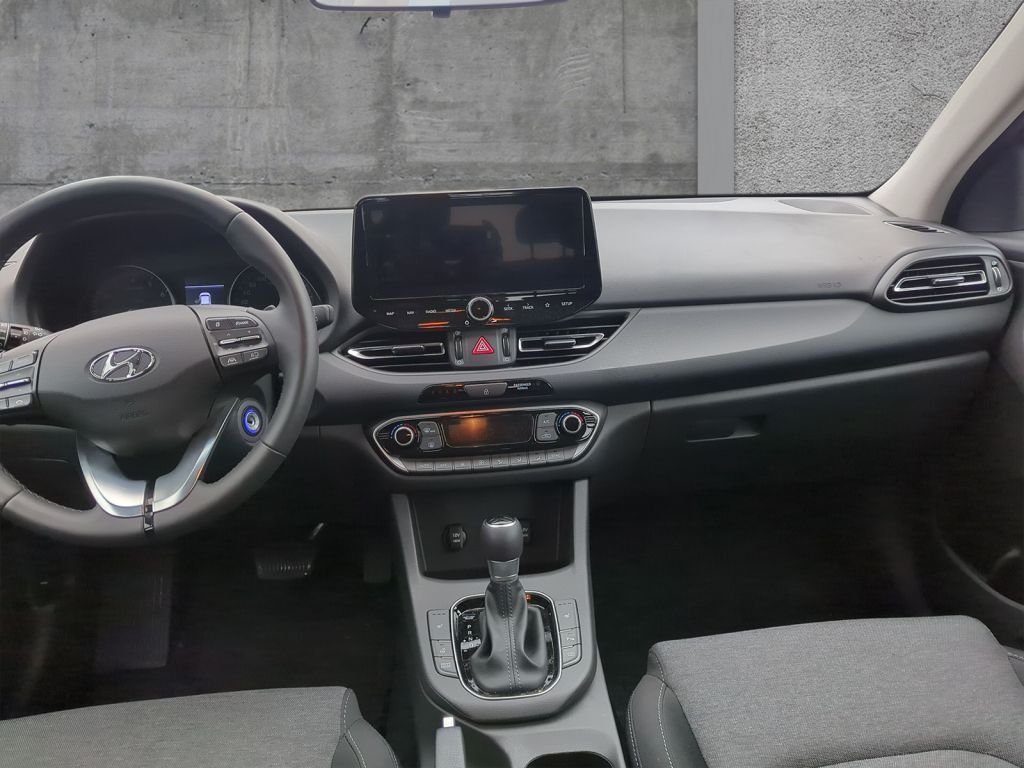 Fahrzeugabbildung Hyundai i30 1.0 T-GDI 48V-Hybrid DCT Trend *LED, Navi*