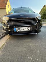 Ford Tourneo Courier 1.5 TDCi 74kW Titanium Titanium