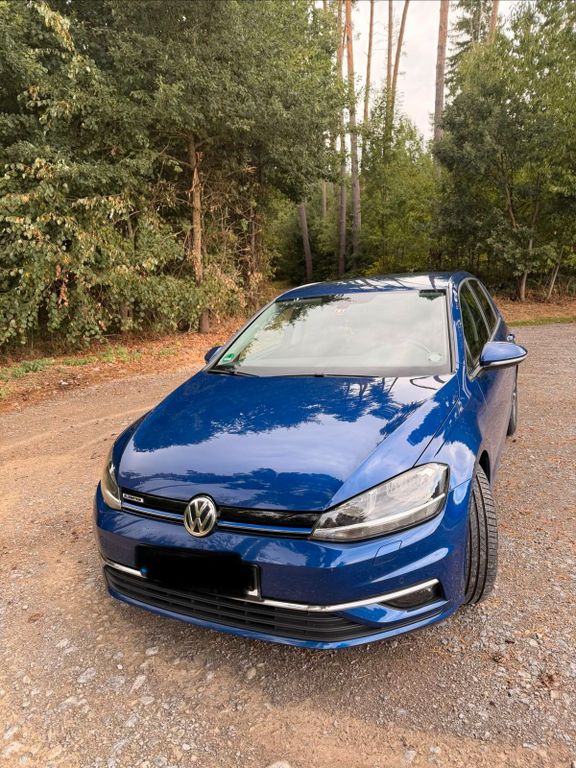 Image of Volkswagen Golf