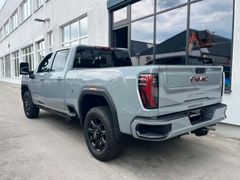 GMC Sierra 2500 Crew Cab 6.6l V8 Duramax TurboDiesel