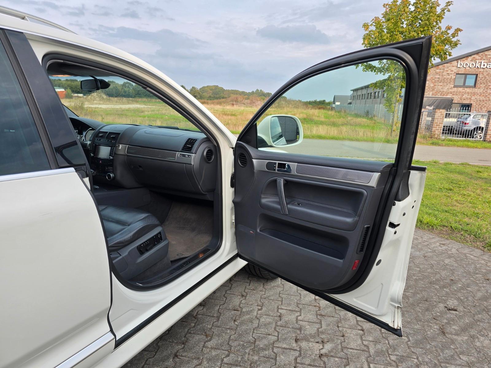 VOLKSWAGEN TOUAREG - V10 TDI - R50 -  351 CV - TOIT OUVRANT