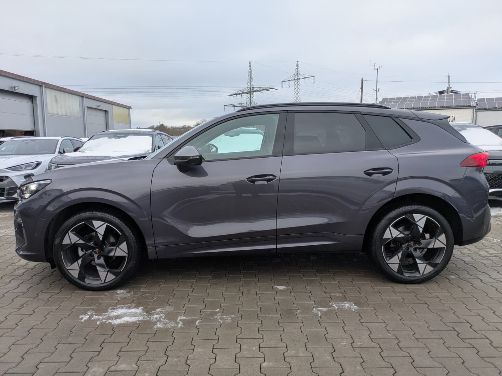 Fahrzeugabbildung CUPRA Terramar 1.5 eTSI 360°HUD*MATRIX*PANO*DCC*20"