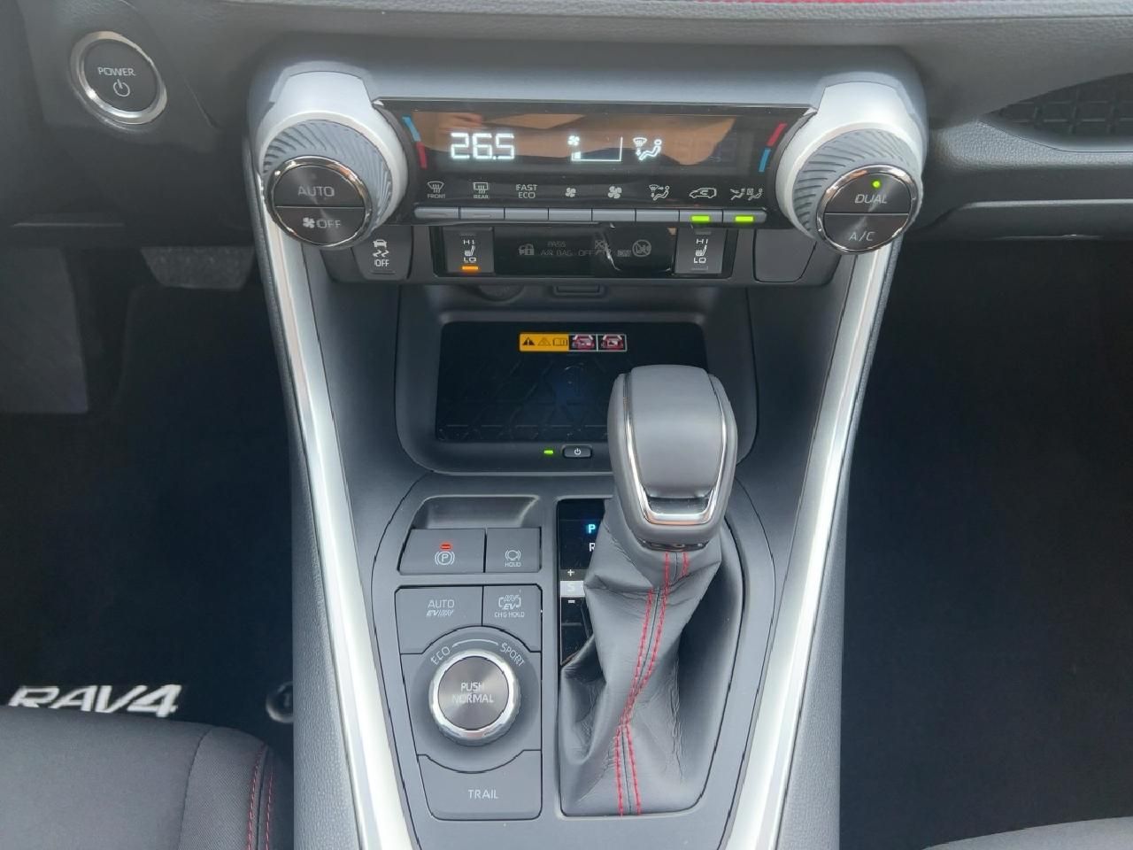 Fahrzeugabbildung Toyota RAV4 Plug-in Hybrid 4x4 Teamplayer