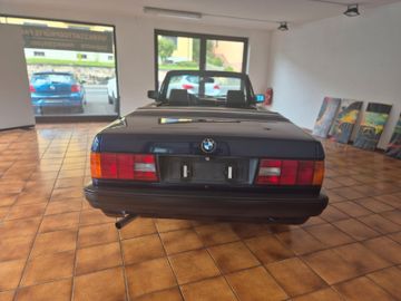 BMW 318 - 5