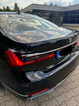 BMW 745e - - BMW 7er Reihe mit Hybrid-Antrieb