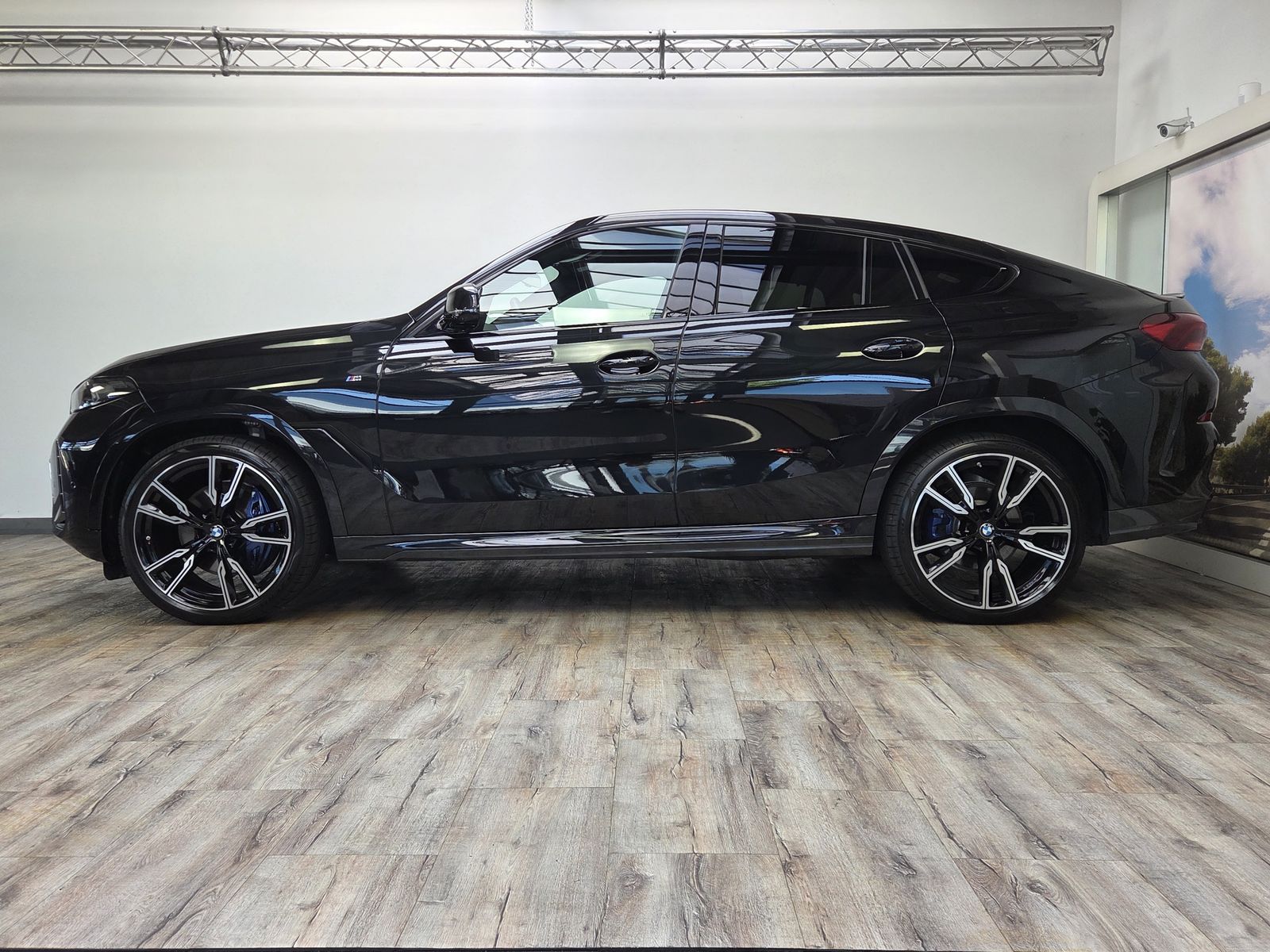 BMW X6 xDr30d M Sport Pro 22Zoll AHK ACC Luftfeder imagem 3