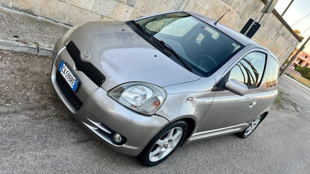 Toyota TOYOTA YARIS 1.5I 16V 106CV T-SPORT GPL