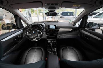 Bild 20 BMW 218 Baureihe 2 Active Tourer Advantage AHK
