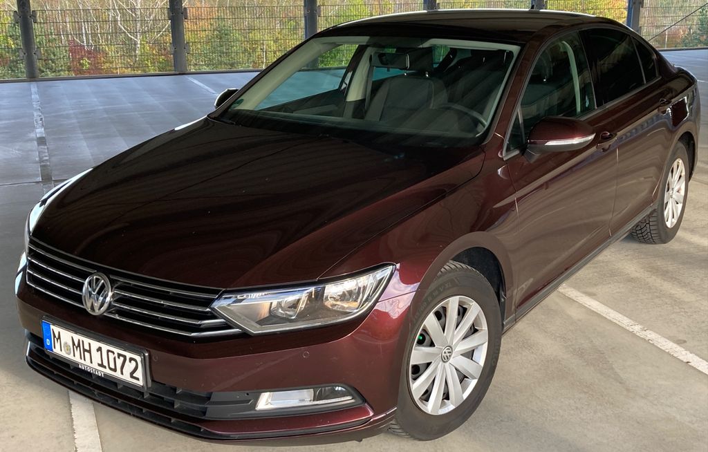 Image of Volkswagen Passat