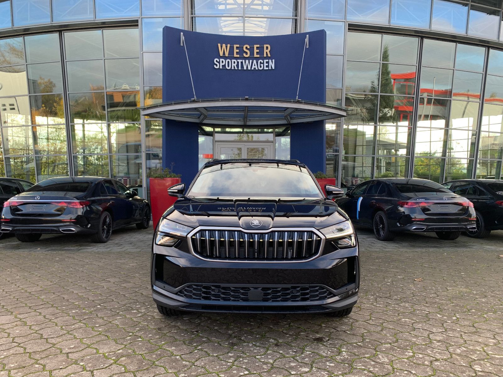 Skoda Kodiaq Selection 2.0TDI 4×4 20"/Trittbrett/Pano/Massage