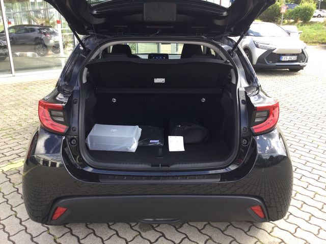 Yaris 1.5 Hybrid Team Deutschland KAMERA ACC LED