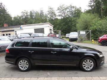 Volkswagen Passat Variant - 4
