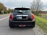 MINI Cooper Pepper II ,NAVI,Pano,PDC,SHZ,LM,MFL - Mini Cooper von privat