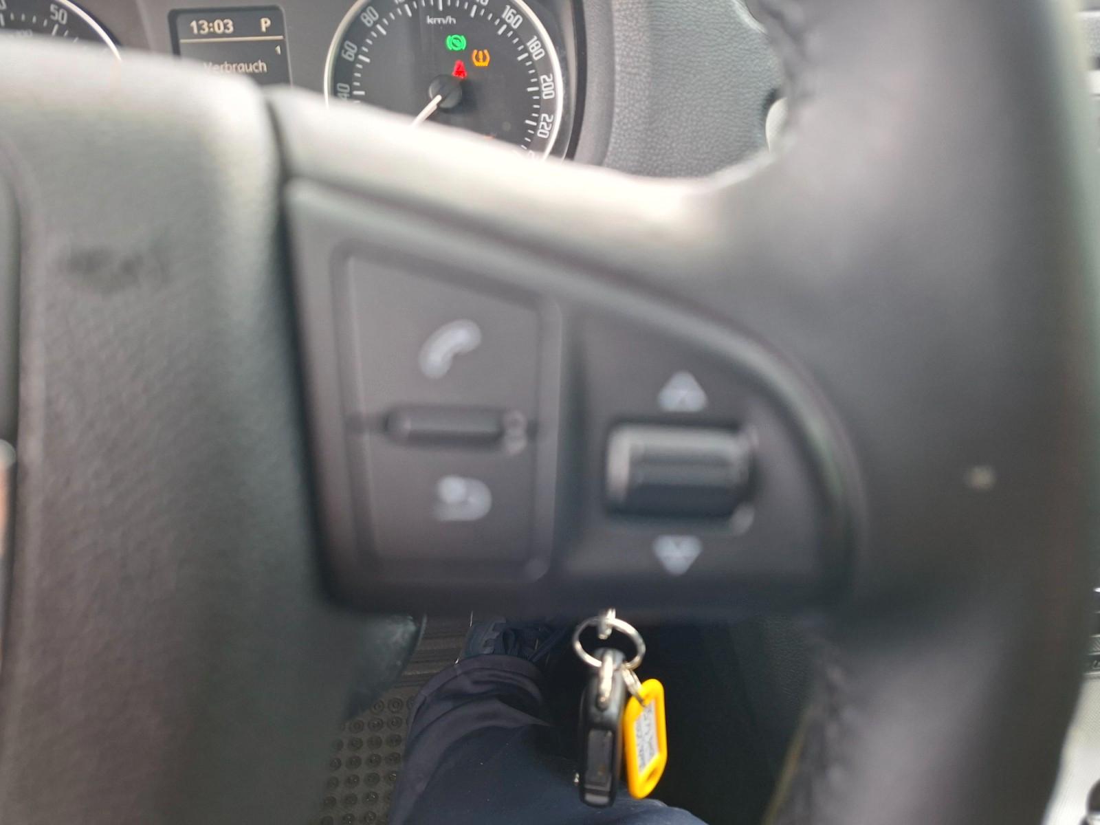 Skoda Octavia 2010 — photo 15