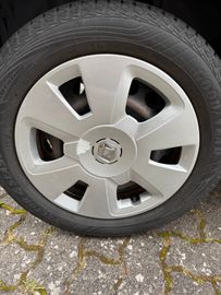 Bild 10 Renault Twingo Life, Scheckheft, Allwetter