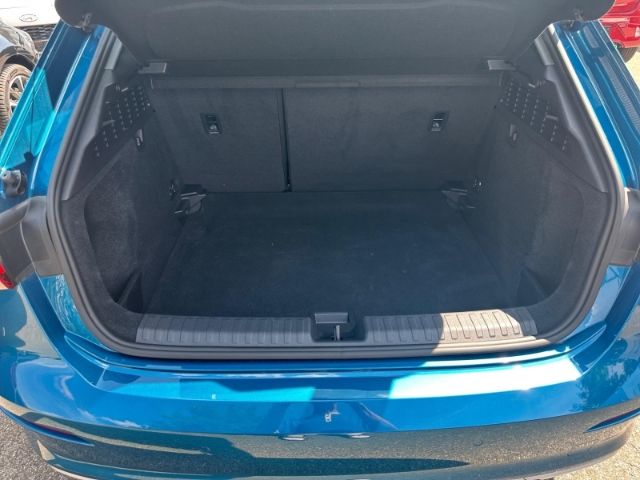Fahrzeugabbildung Audi A3 Sportback 30 TDI advanced Digitales Cockpit S