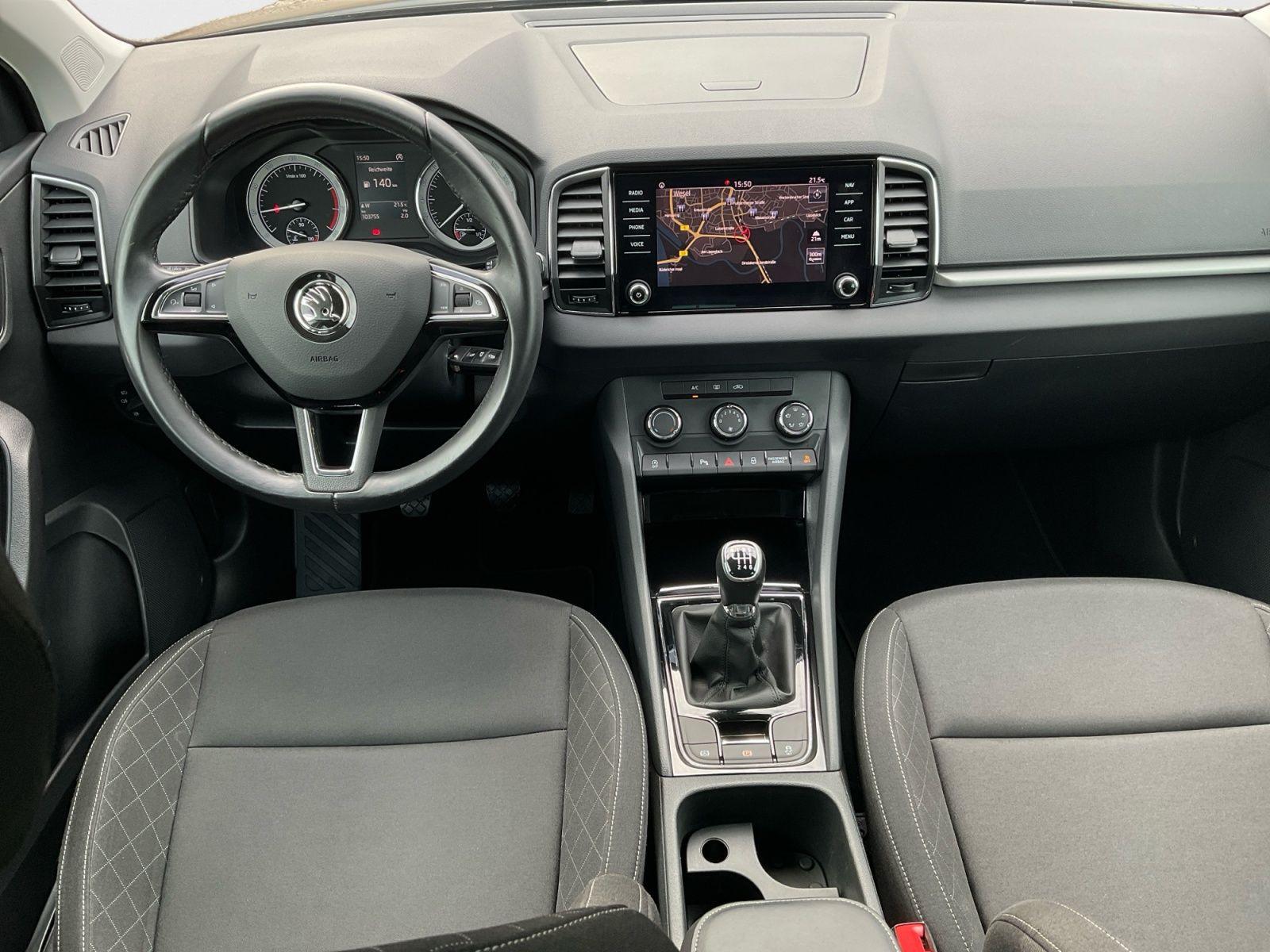 Skoda Karoq 1.0 TSI Ambition AHK CarPlay Tempomat