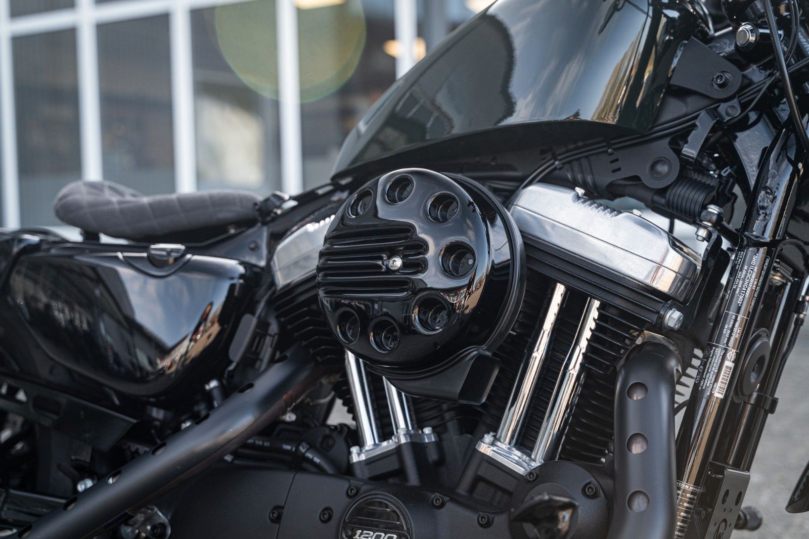 Fahrzeugabbildung Harley-Davidson XL1200X SPORTSTER FORTY-EIGHT - KESSTECH- BOBBER