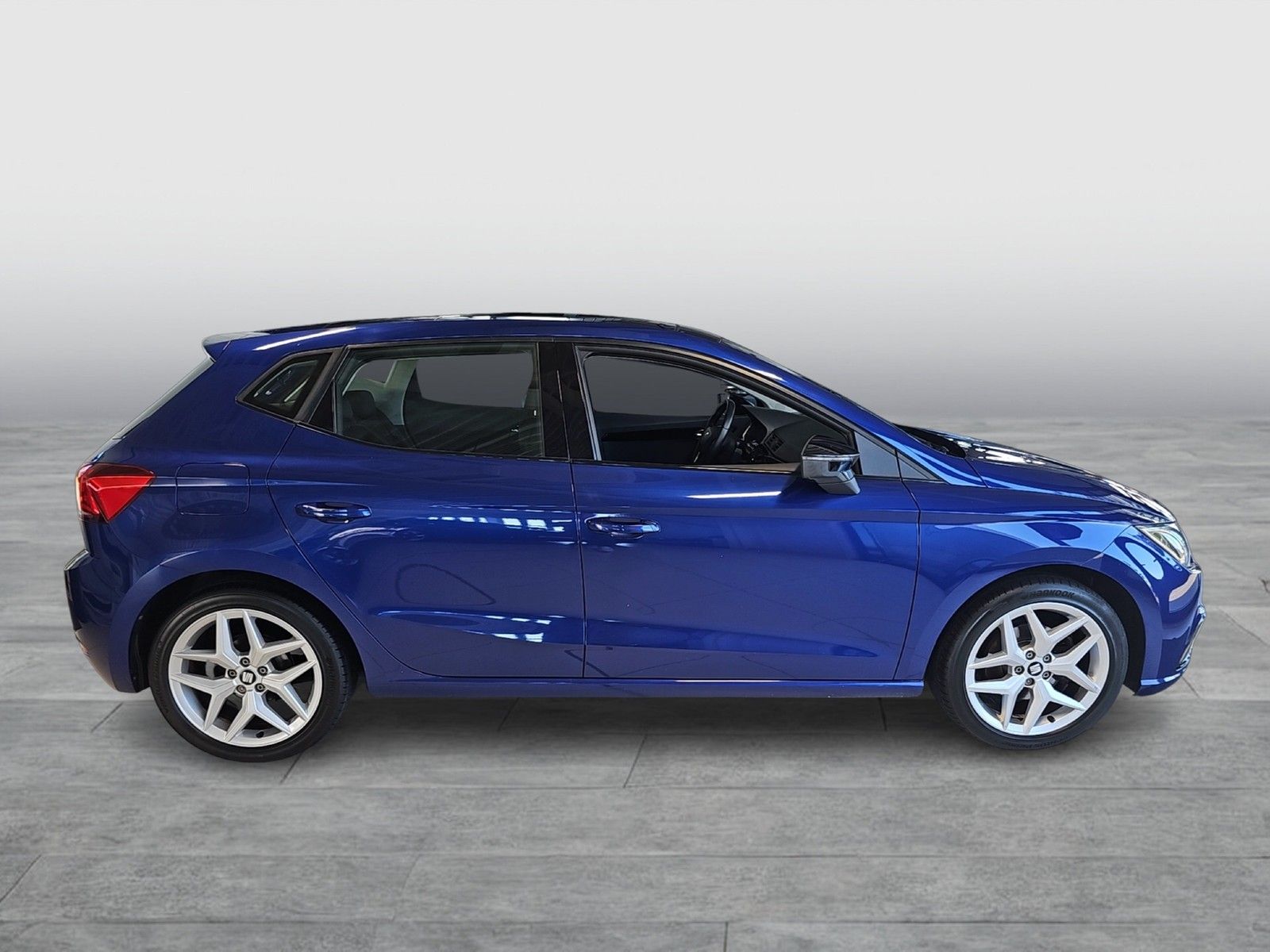 Fahrzeugabbildung SEAT Ibiza FR LED PANORAMADACH SH NAVI