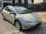 Honda Civic Lim: - gebrauchte Honda Civic aus dem Jahr 2006