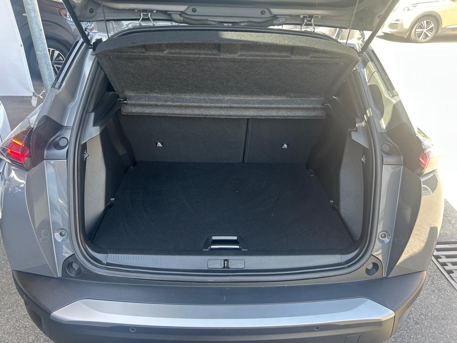 Peugeot 2008 1.2 Hybrid 145 e-DSC6 GT Navi PDC Schiebed.