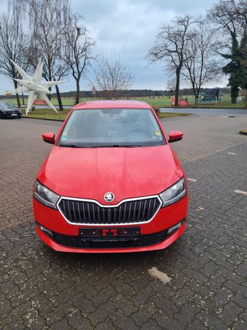 Skoda Fabia 1.0l MPI 44kW ACTIVE.Klima.PDC.Euro6