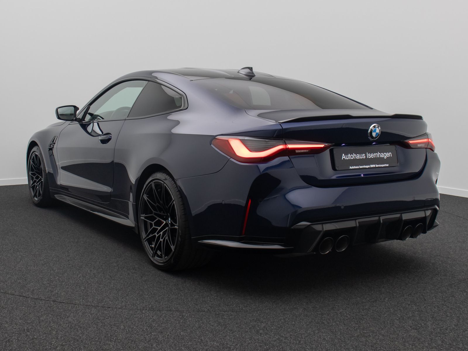 Fahrzeugabbildung BMW M4 Competition Kamera HUD DAB H/K Carbonsitze
