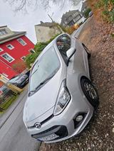 Hyundai i10 1.2 YES! Silver YES! Silver - Hyundai i10 Gebrauchtwagen in Düsseldorf