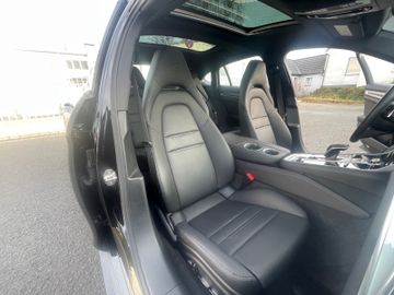 Porsche Panamera - 11
