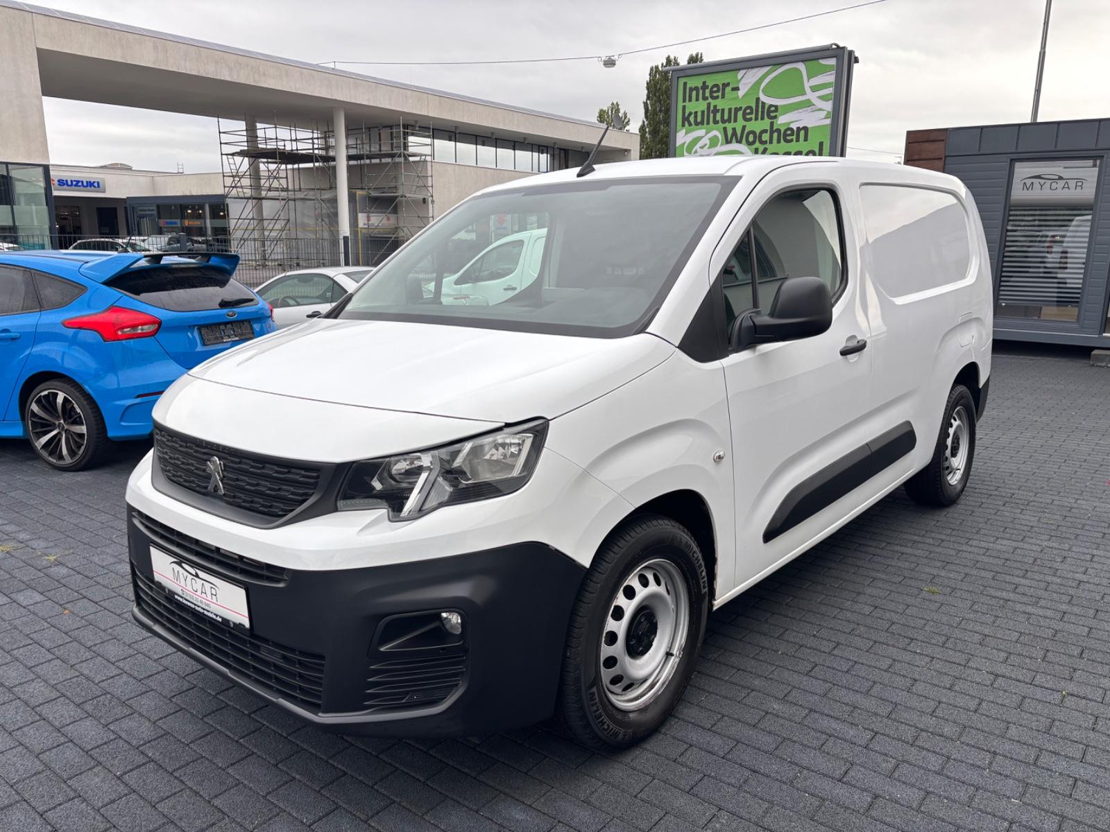 Peugeot Partner Grip L2 / 3 Sitzplätze
