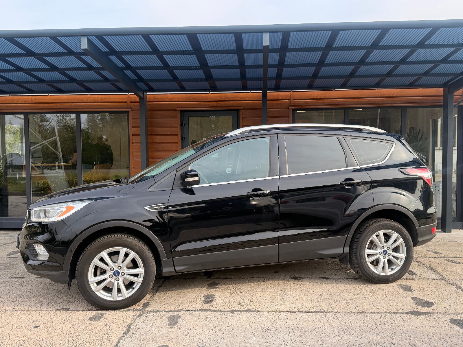 Ford Kuga Navi Car Play Beh. Frontscheibe
