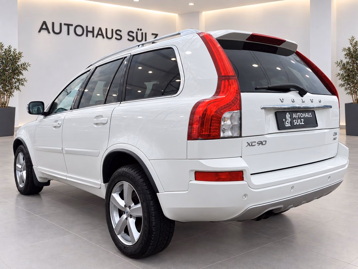 VOLVO XC90 - D5 - 7 PL - 200 CV - 4X4