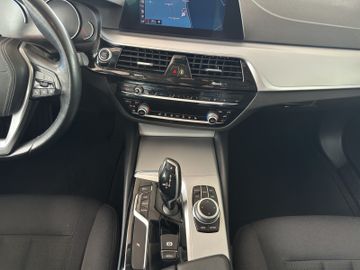 BMW 520 - 12