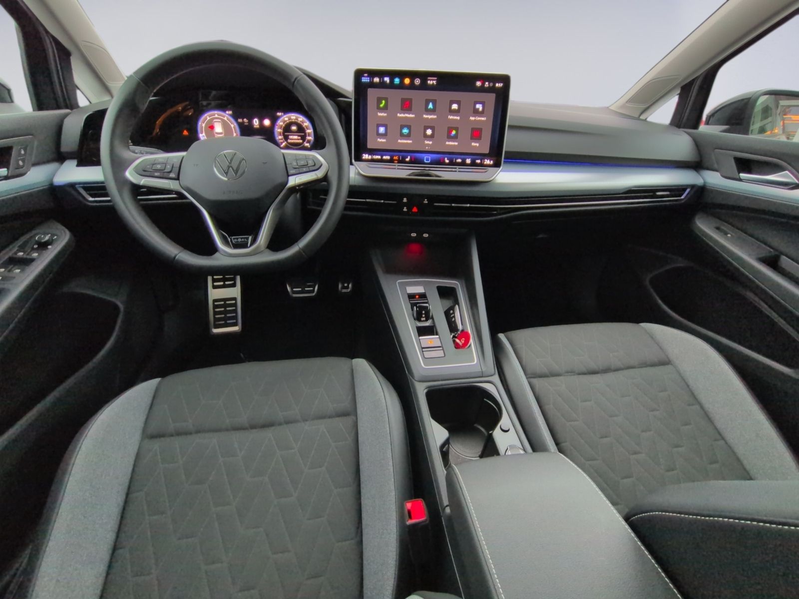 Golf VIII Variant 1.5 eTSI DSG Goal