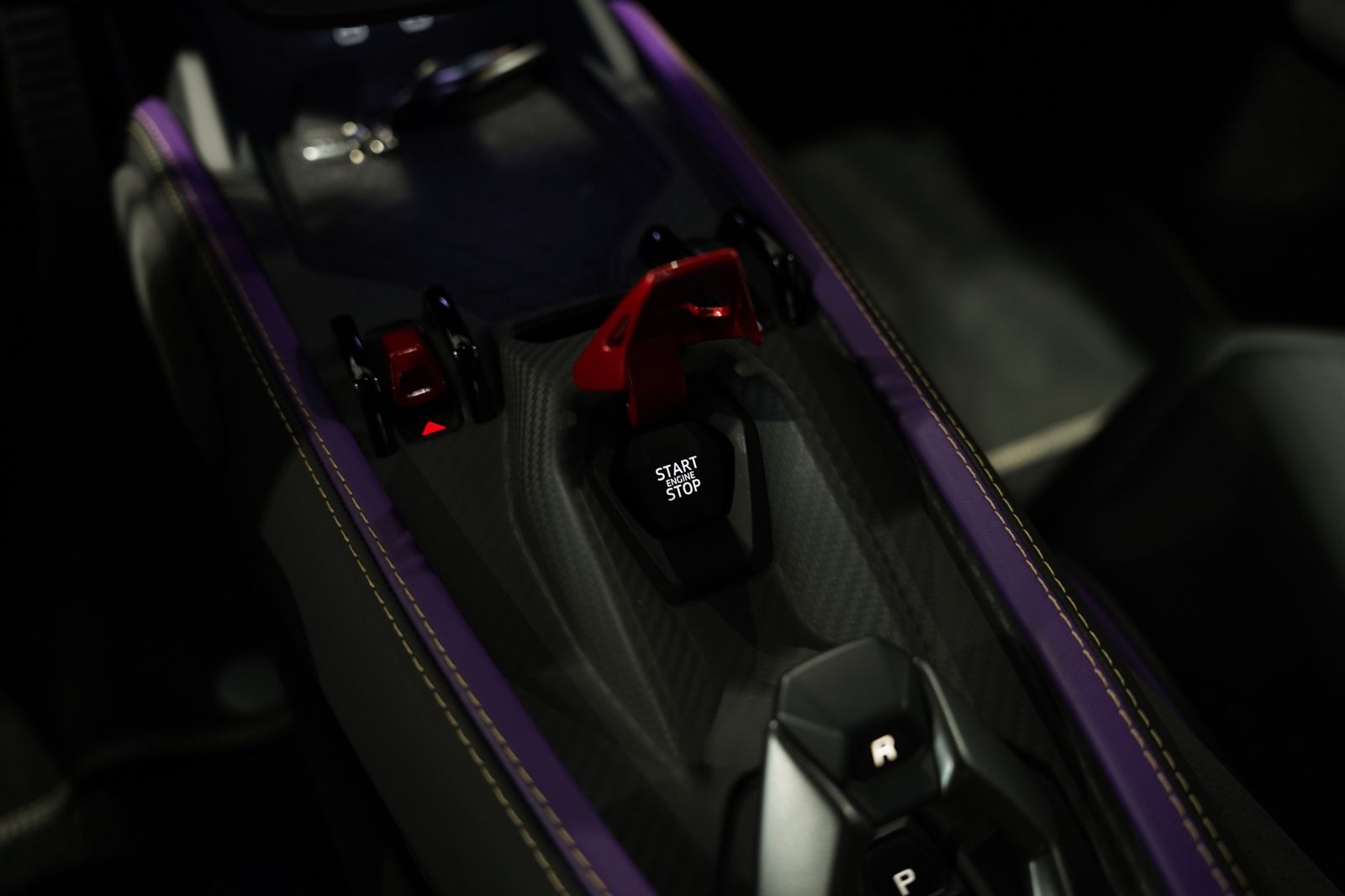 Lamborghini Revuelto