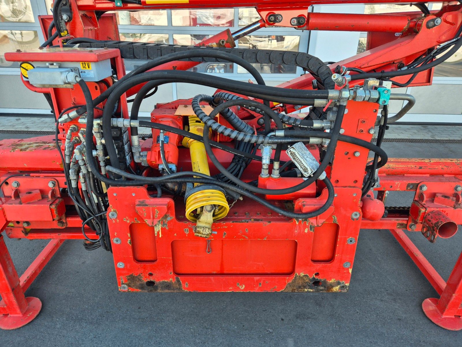 Fahrzeugabbildung Andere Dücker UNA 500 D Ausleger / Unimog / 2004