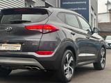 Hyundai Tucson 1,6 AT 4WD/PANO/LED/NAVI/EL.SITZE/AHK/GAR - Hyundai TUCSON in Mannheim