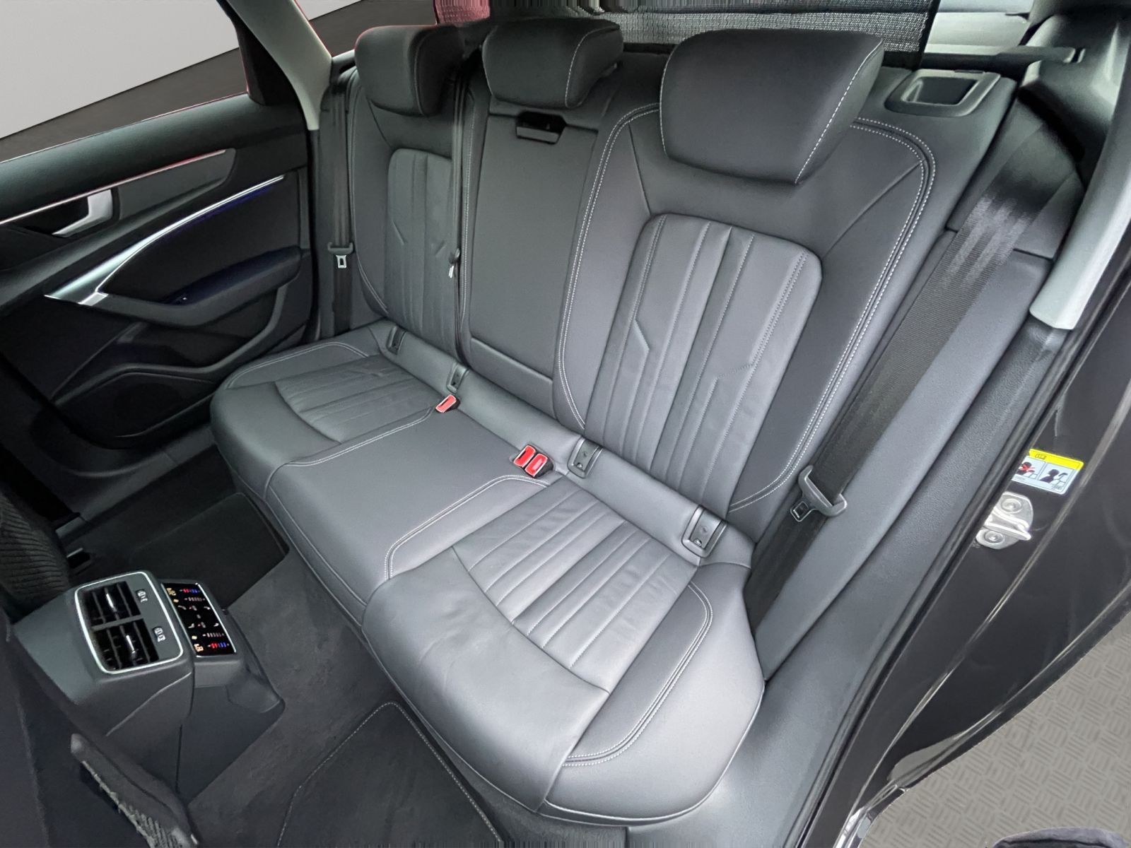 Audi A6 - Bild 19